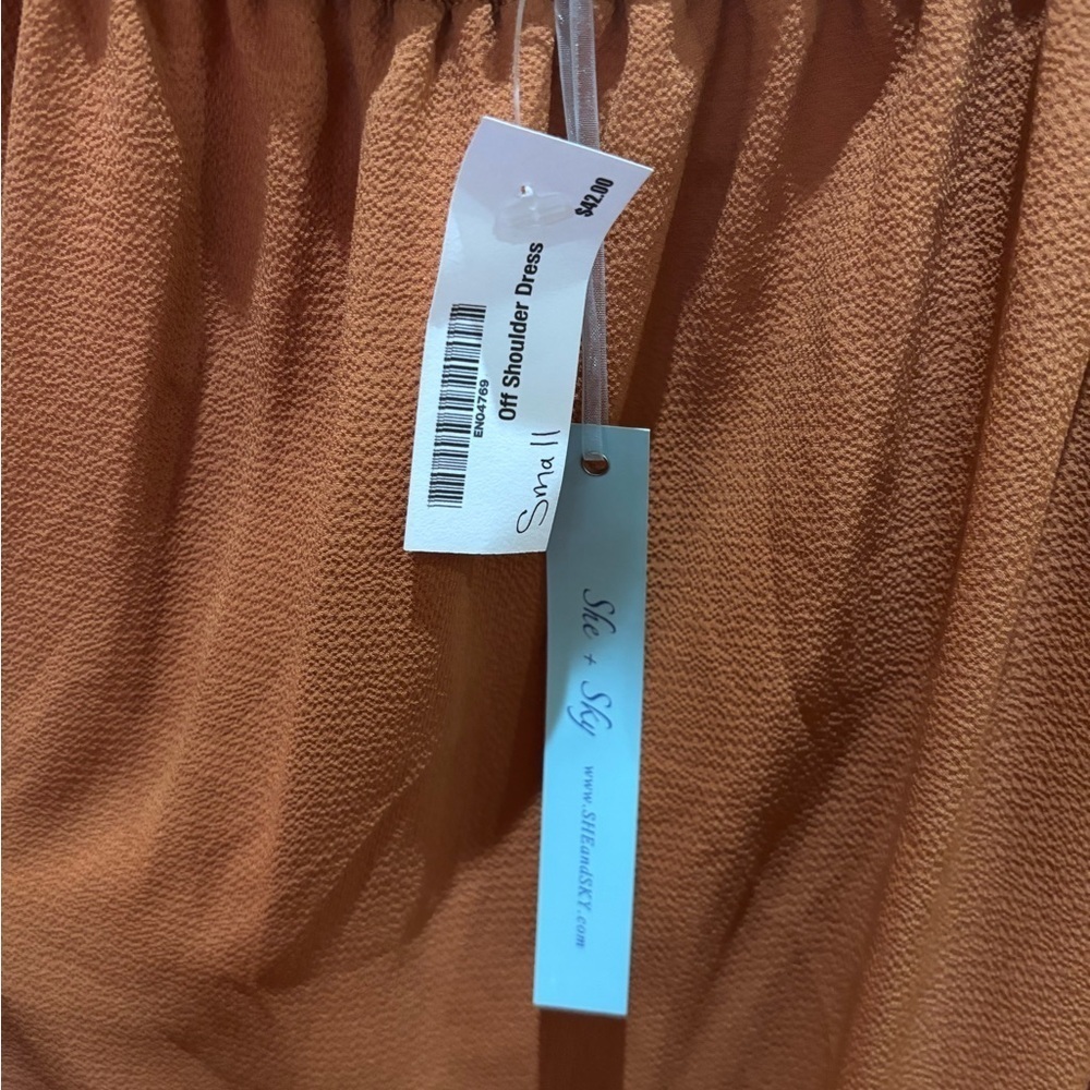 NWT She + Sky Off The Shoulder Dress Size Small Oversized - Picture 4 of 10